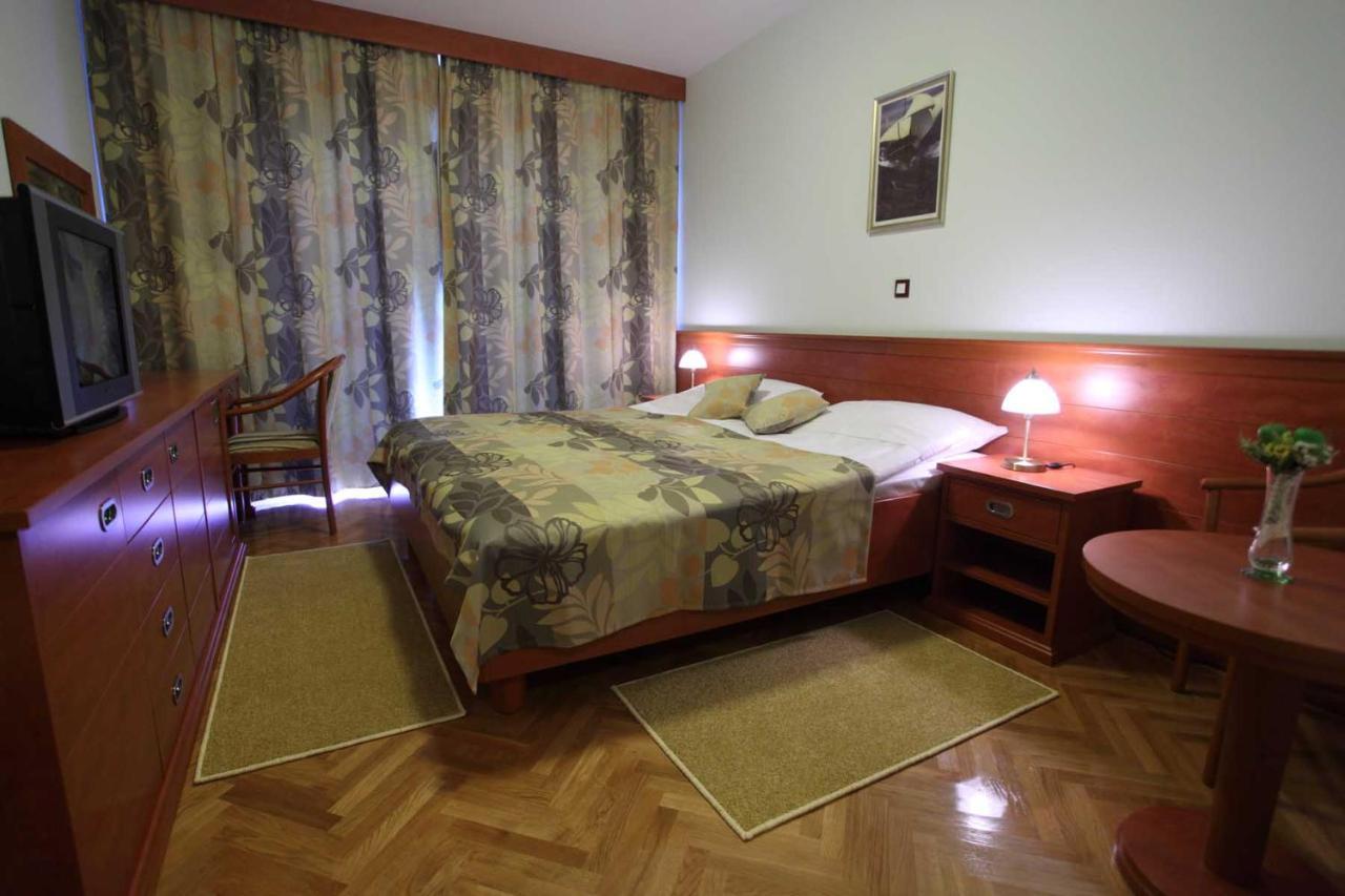 바스카보다 Dorijini Dvori B&B 외부 사진